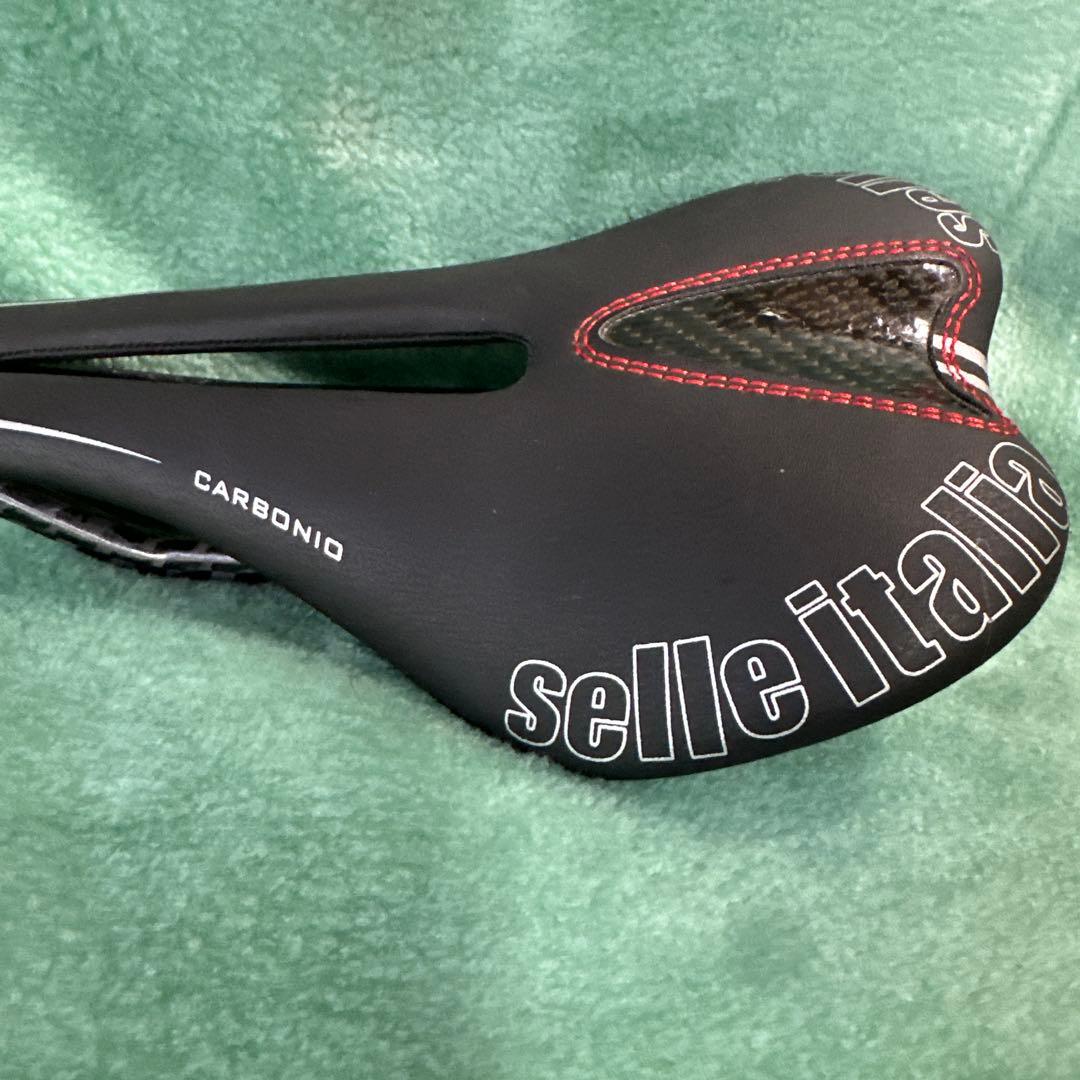 p*r様 セライタリア　SLR カーボンレール　中古品
