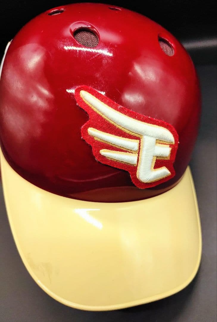 楽天イーグルス　選手 実使用　ヘルメット　支給品　NPB 背番号32 希少