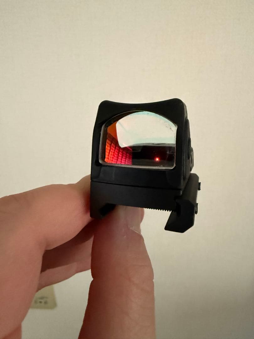 トリジコン RMRタイプ ダットサイト