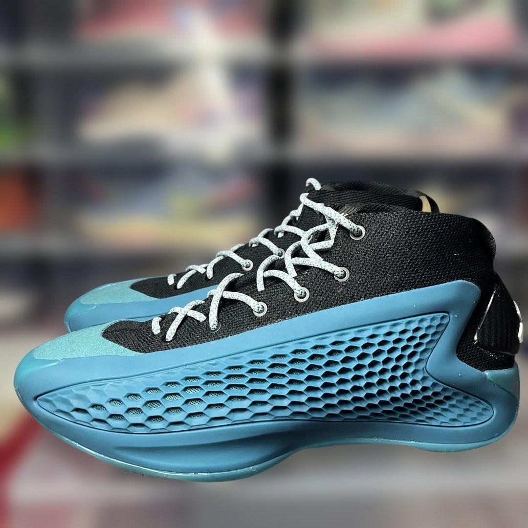 adidas アディダス　AE1 26.5cm