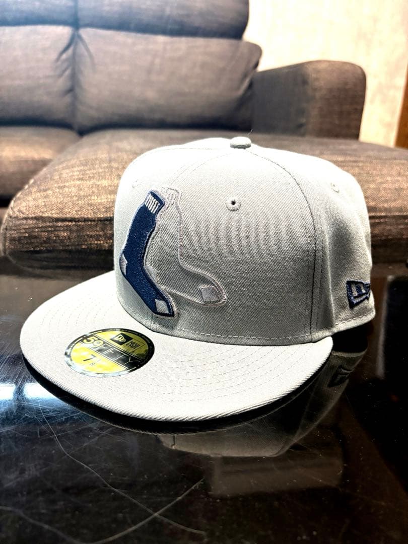 New Era ボストン・レッドソックス　キャップ　59FIFTY グレー