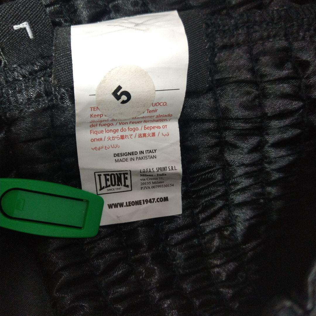 Leone 1947　ムエタイ キックボクシングショーツ　格闘技パンツ　Lサイズ