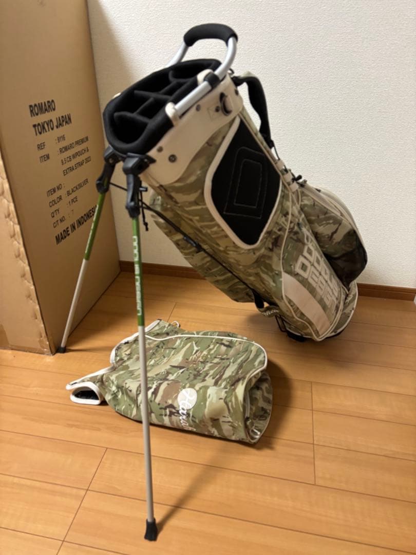 DOCUS DESIGN ドゥーカスデザイン迷彩キャディバッグ　ヘッドカバー付き