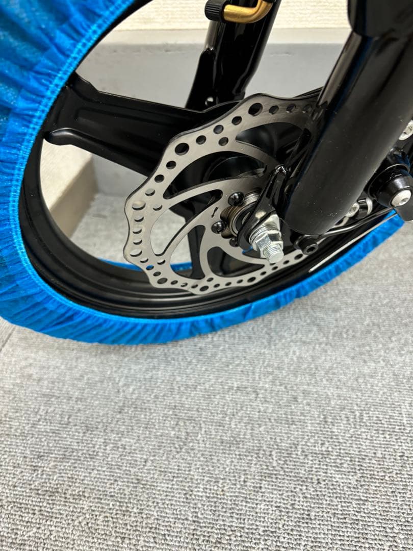 引取り限定　新品/ハイスペック/折りたたみ/電動アシストE-BIKE 黒