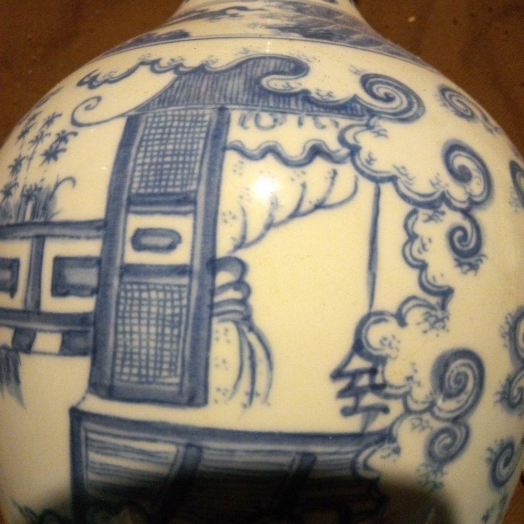 中国陶磁器　明成化　青と白の中国風陶器花瓶 約30cm