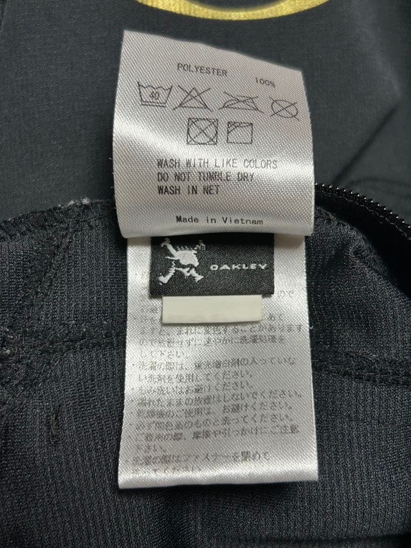 OAKLEY ブラックジャージ上下セット