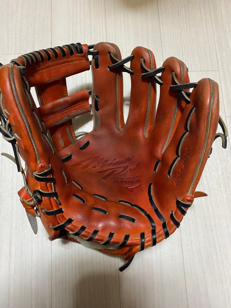 匿名発送　　ミズノプロ硬式内野手用グローブ