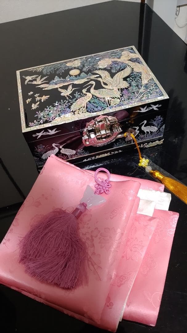 【未使用品】韓国 螺鈿細工 アクセサリーケース ジュエリーボックス 鏡付き