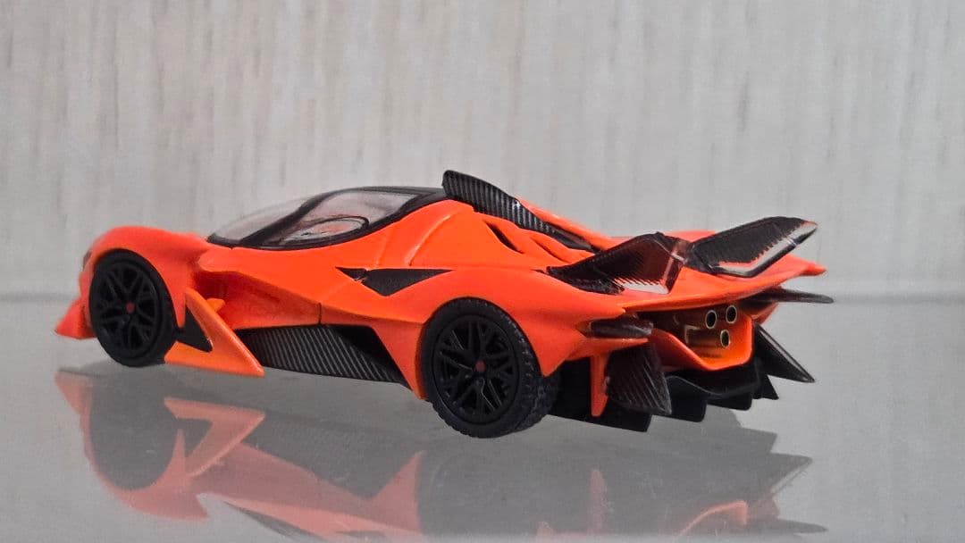 DMH 1/64 アポロ EVO
