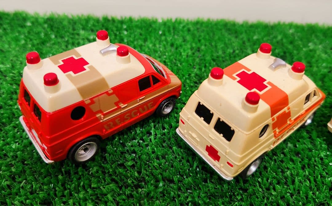 AFXマグナカー afxスロットカー ダッジバン 4台セット 当時物 レトロ