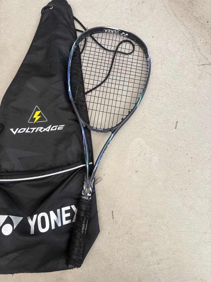 YONEX VCORE 軟式用ラケット　VOLTRAGESV