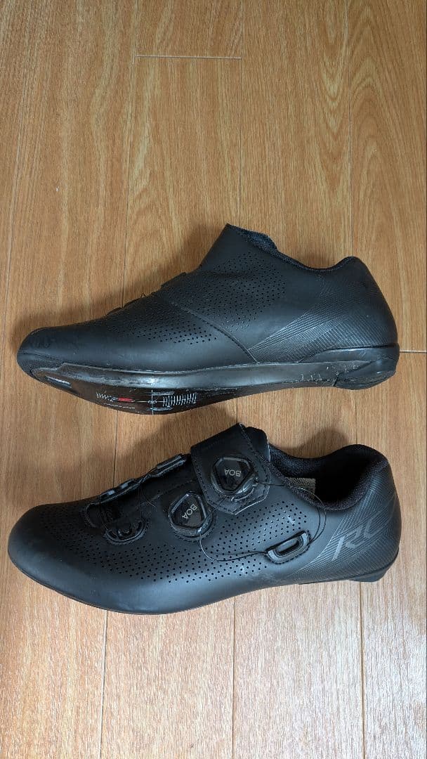 【中古】SHIMANO ビンディングシューズ SH-RC701 43 ワイド