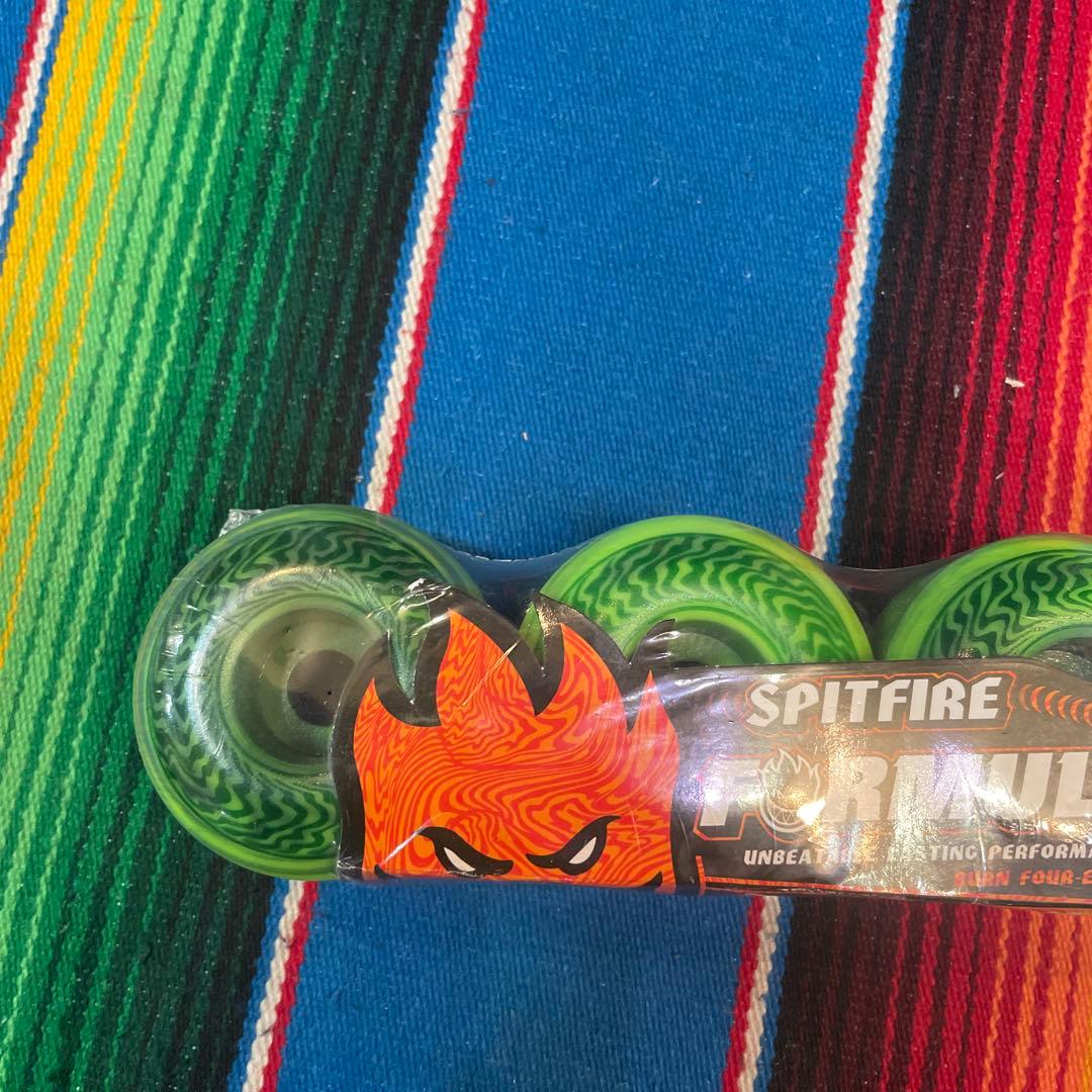 スケートボード SPITFIRE FORMULA FOUR 99DURO 58mm