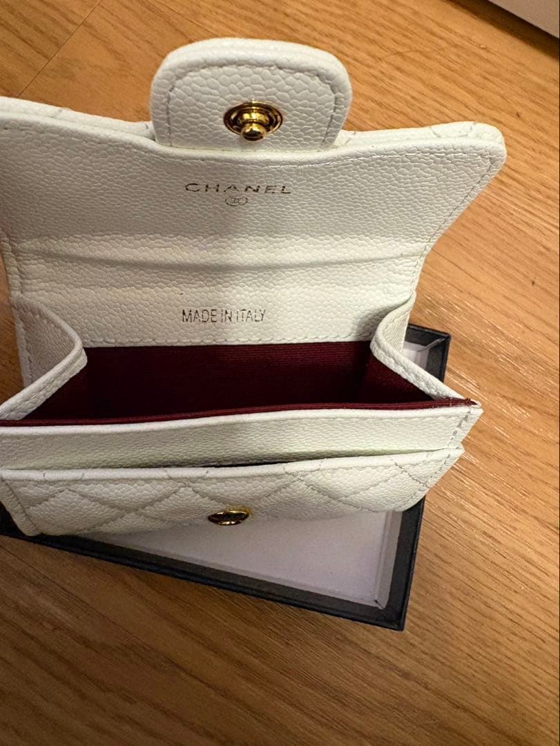 CHANEL カードケース　箱、紙袋付き　ノベルティ