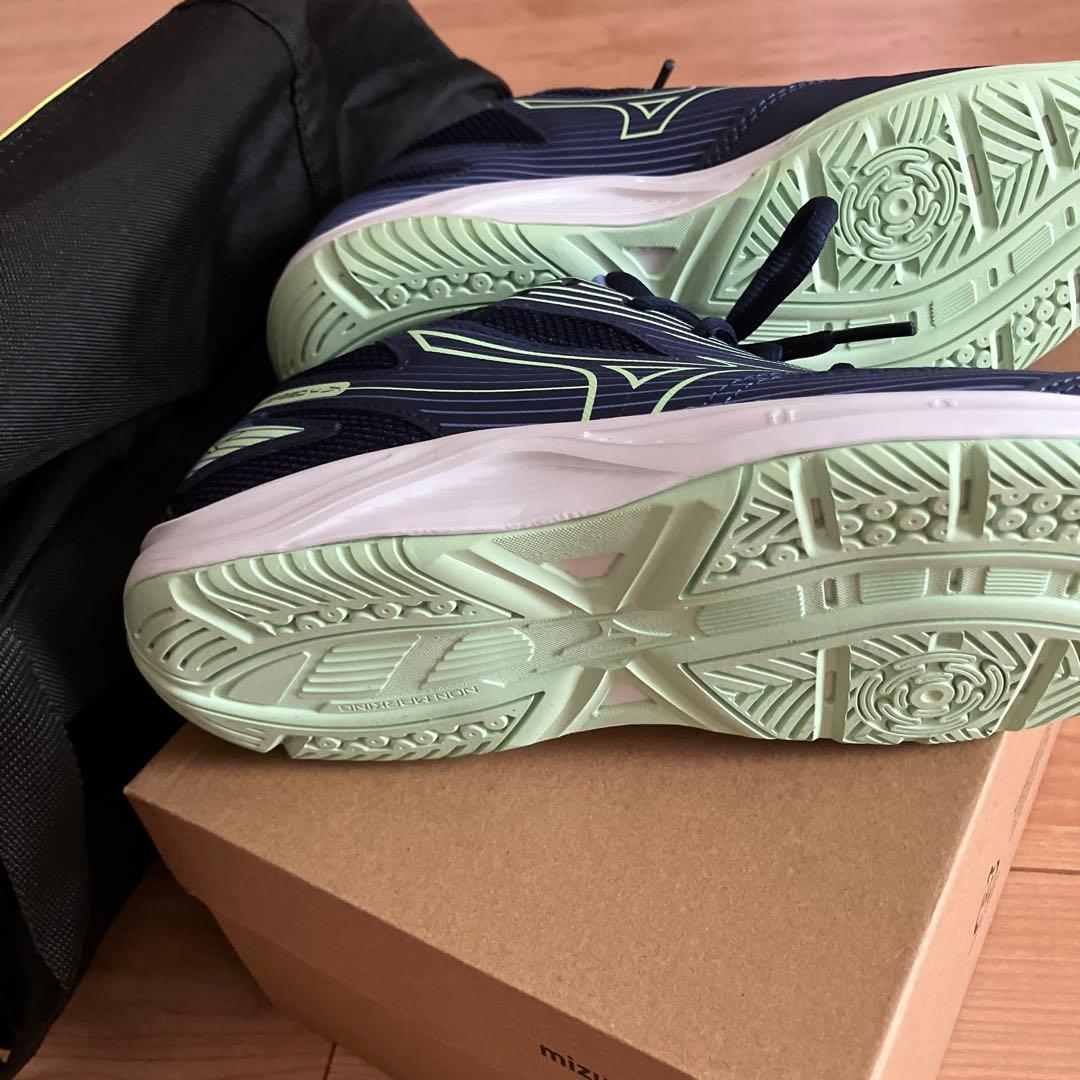 Mizuno バレーボールシューズ 23.5cm ネイビー/ライム