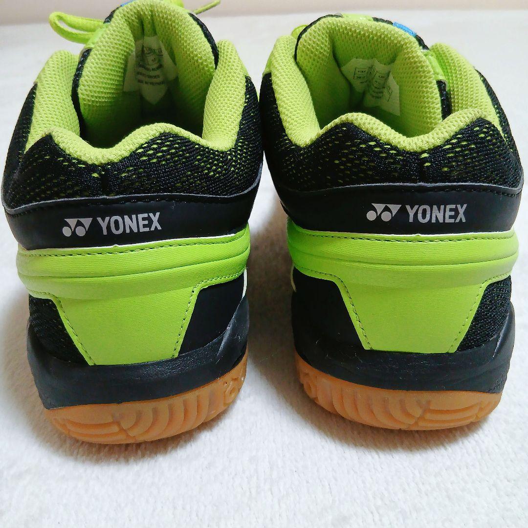 美品　ヨネックス　YONEX　パワークッション　820MID 28cm シューズ