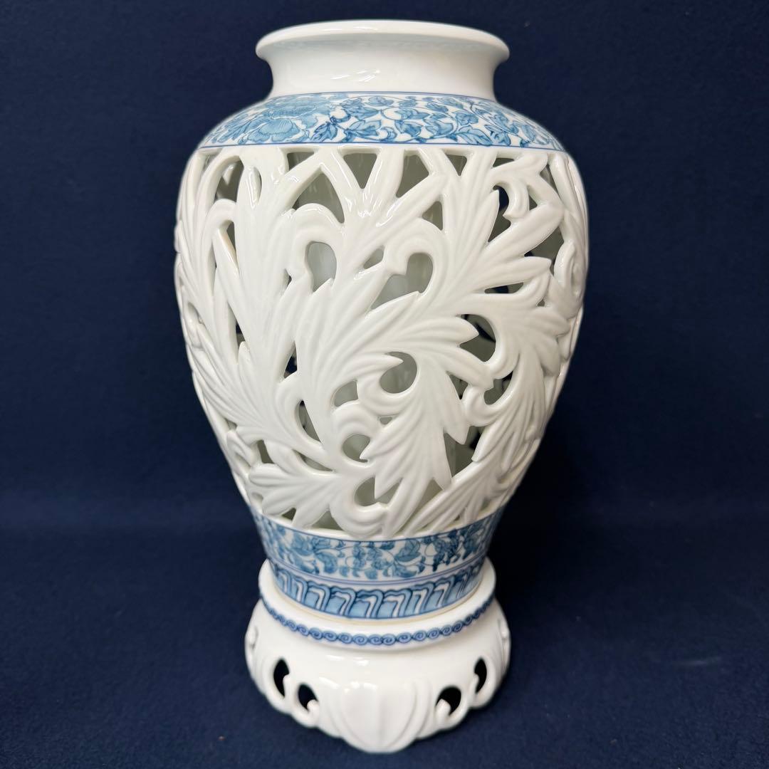 唐草透彫 花瓶 吉窯 龍泉 窯主 吉田茂 伝統工芸士 花器 華道具 共箱