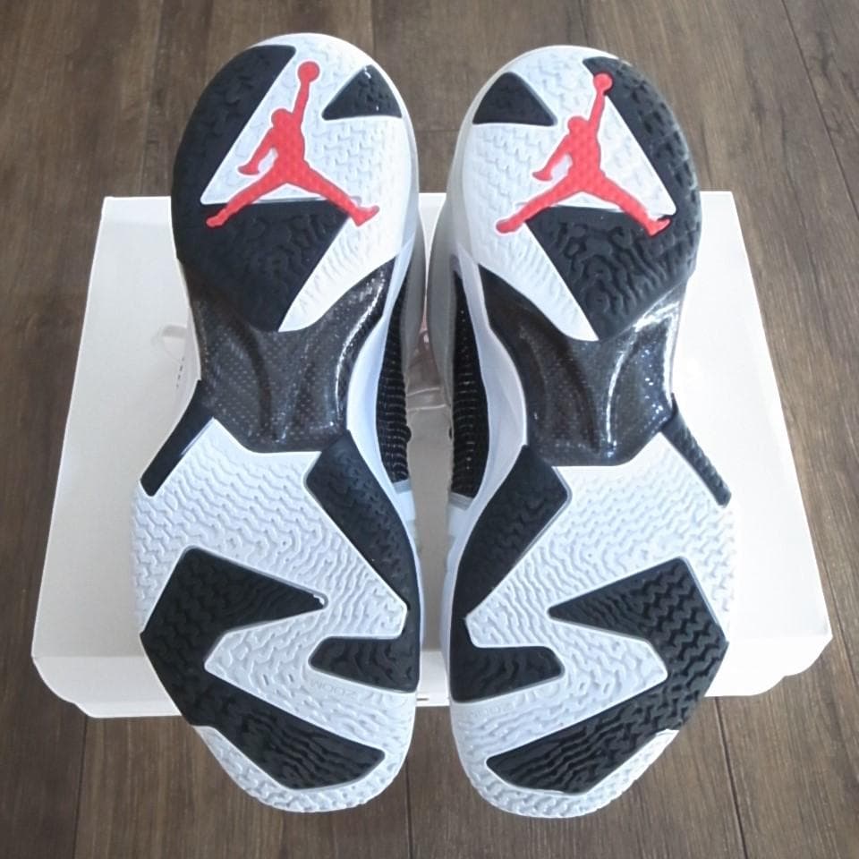 ジョーダン AIR JORDAN 37 LOW PF 30cm
