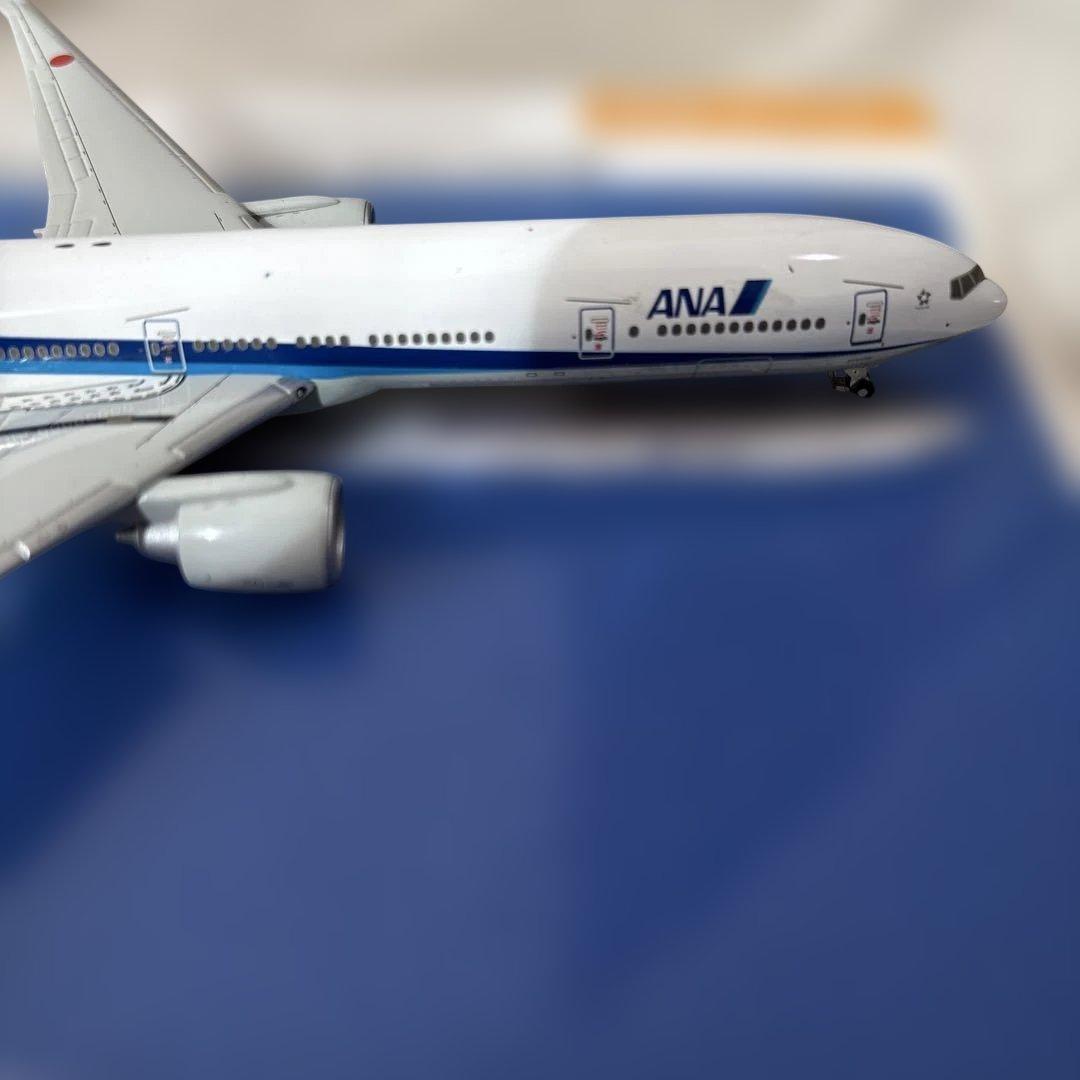 ANA Boeing 777-300ER モデル 1:400