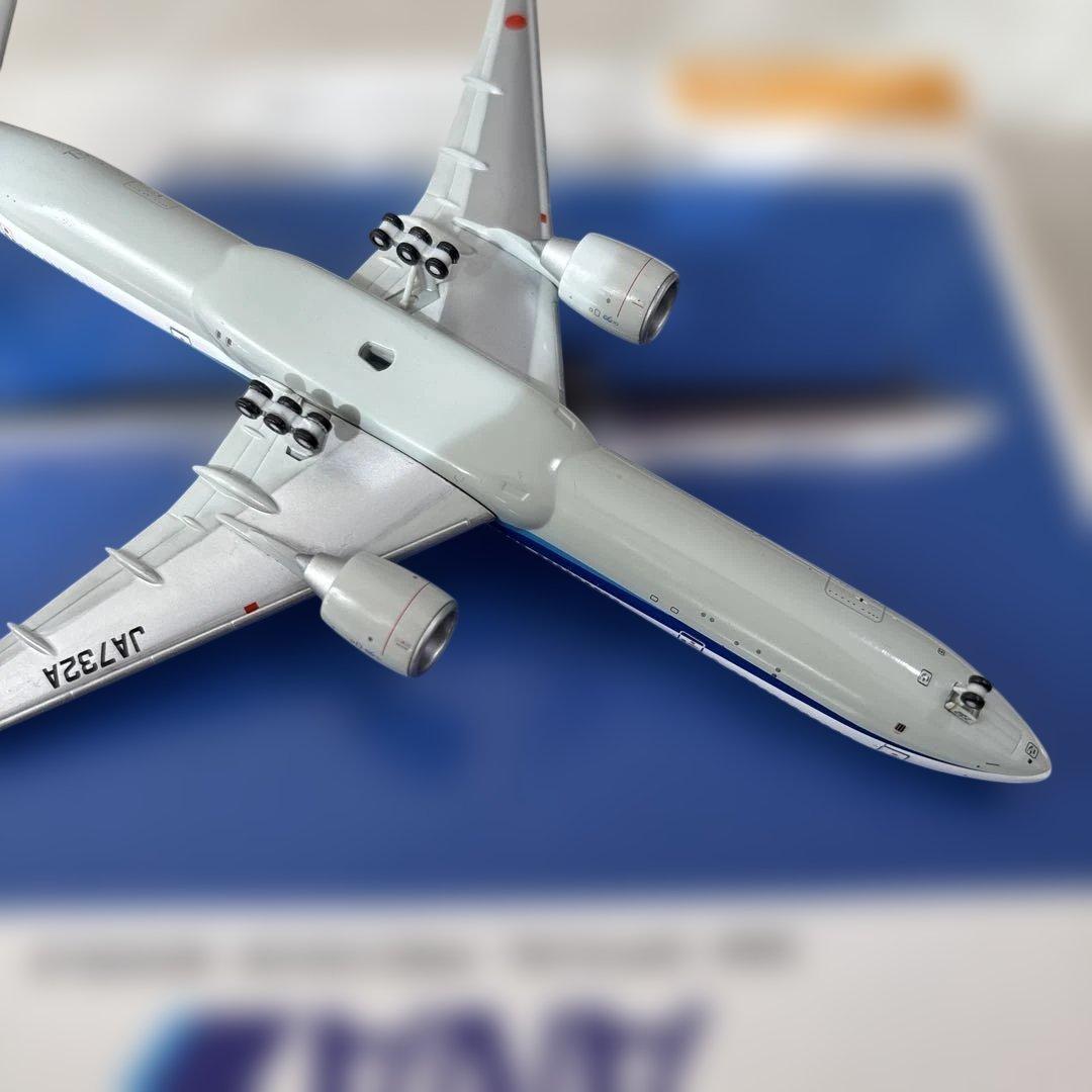 ANA Boeing 777-300ER モデル 1:400
