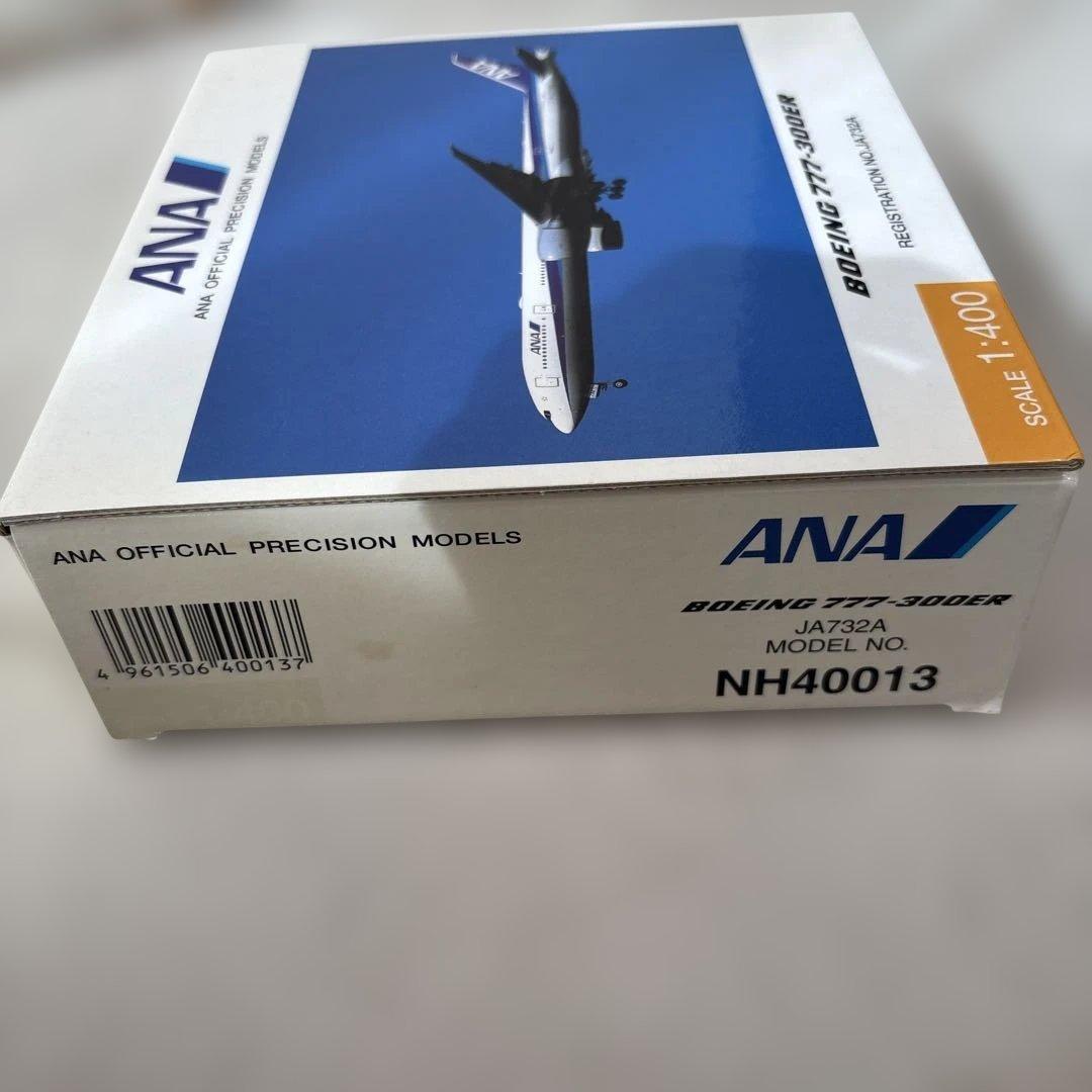 ANA Boeing 777-300ER モデル 1:400