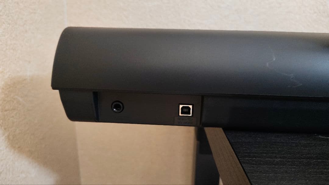 美品 ヤマハ YAMAHAキーボード piaggero ブラック NP-12B