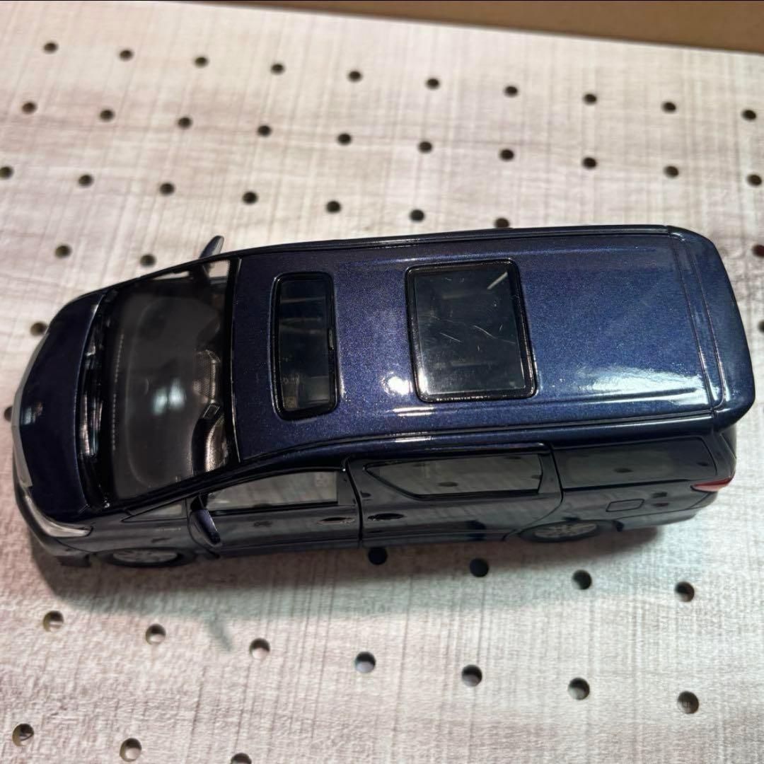 1/30 トヨタ カラーサンプル アルファード ハイブリッドSR バイオレット