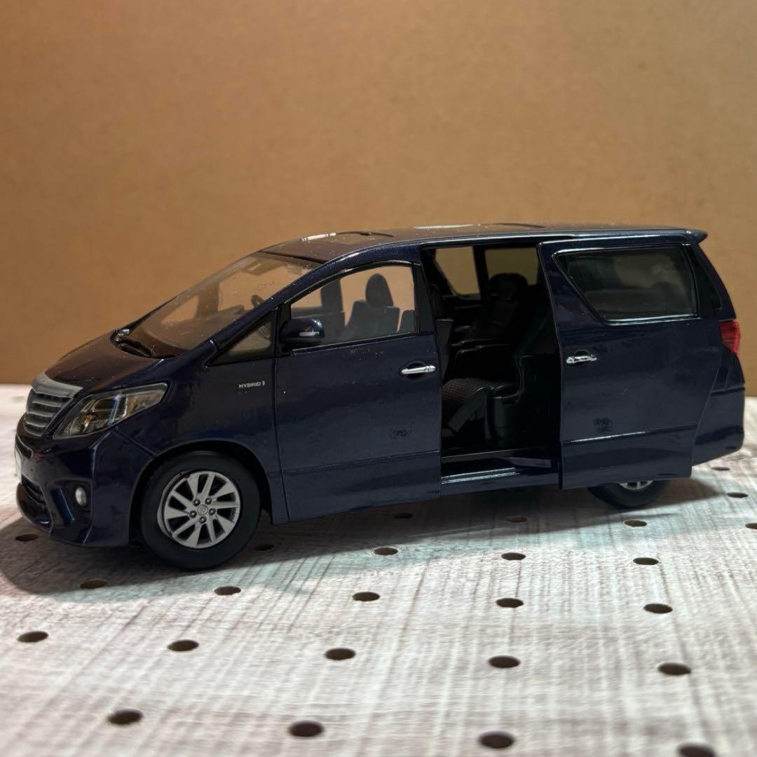 1/30 トヨタ カラーサンプル アルファード ハイブリッドSR バイオレット