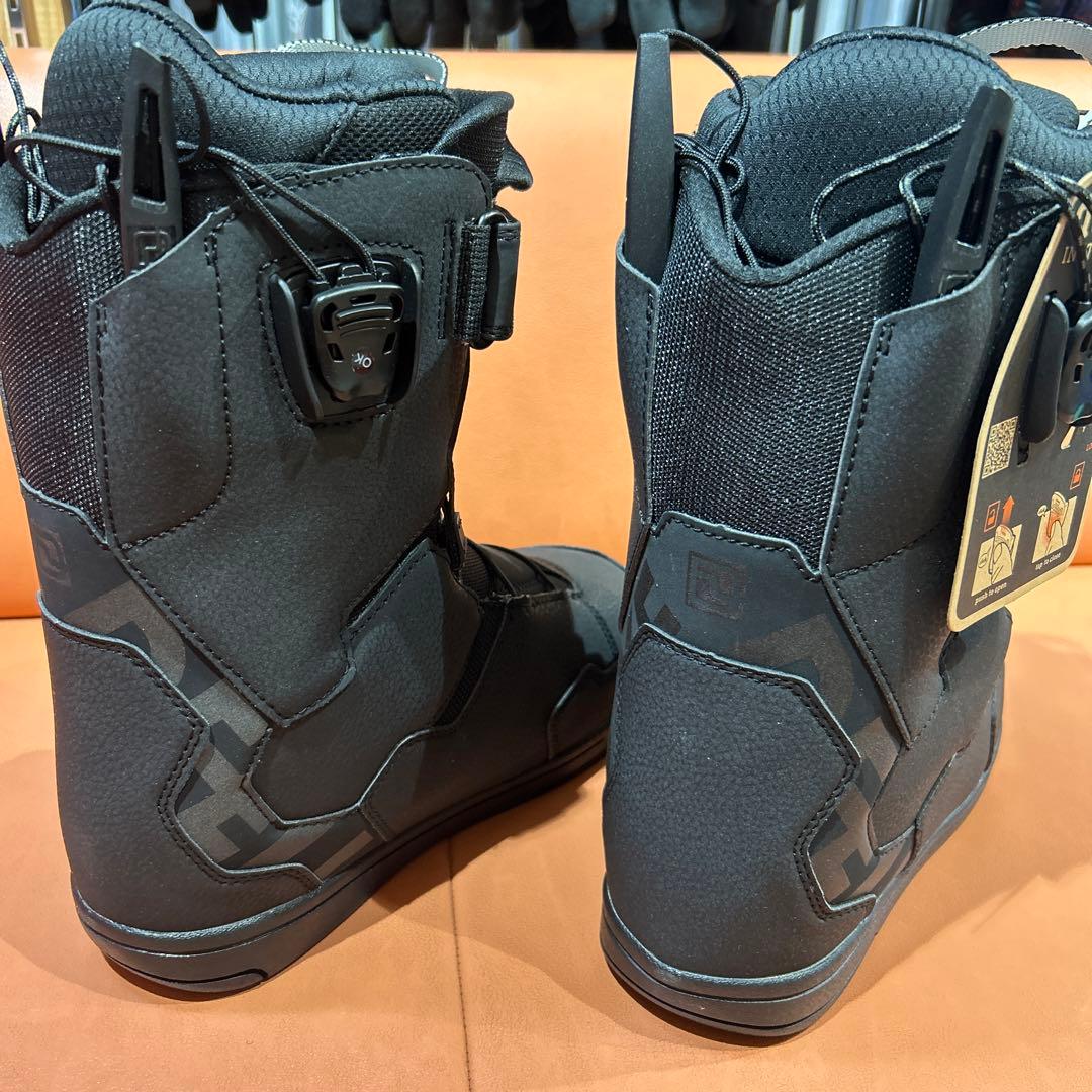 新品 22-23 DEELUXE Team ID Lara 23cm