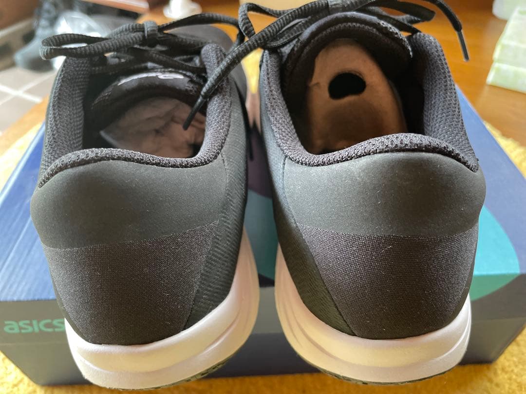 asics ランニングシューズ
