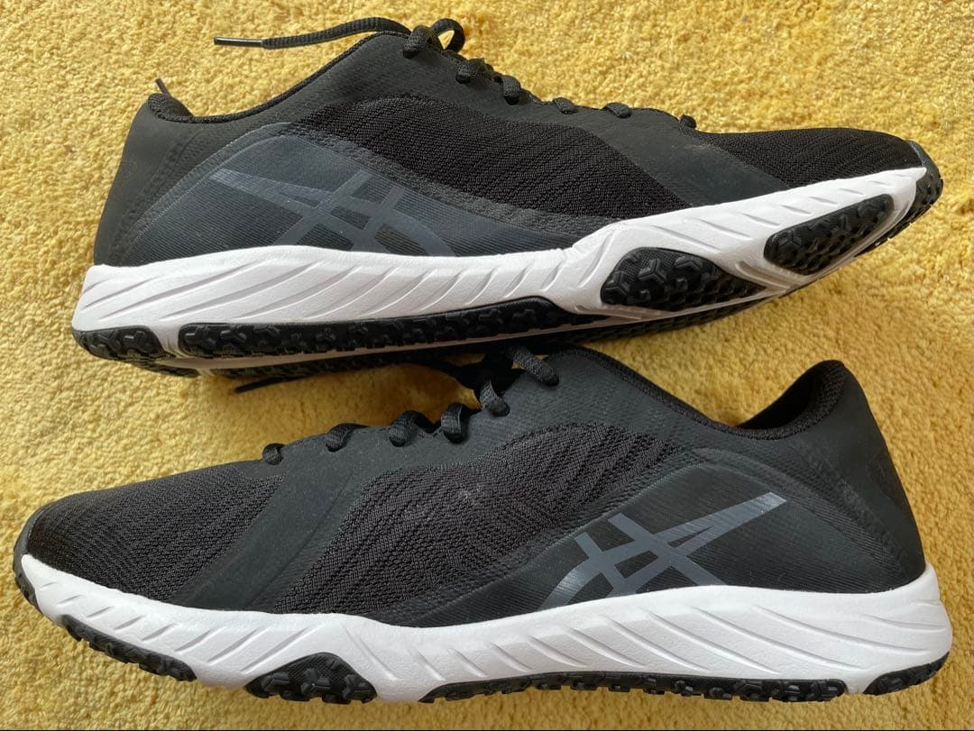 asics ランニングシューズ
