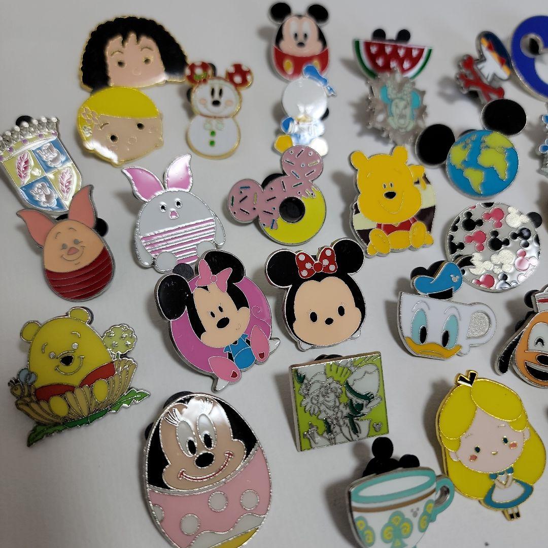 ディズニーピンバッジまとめ売り 55個