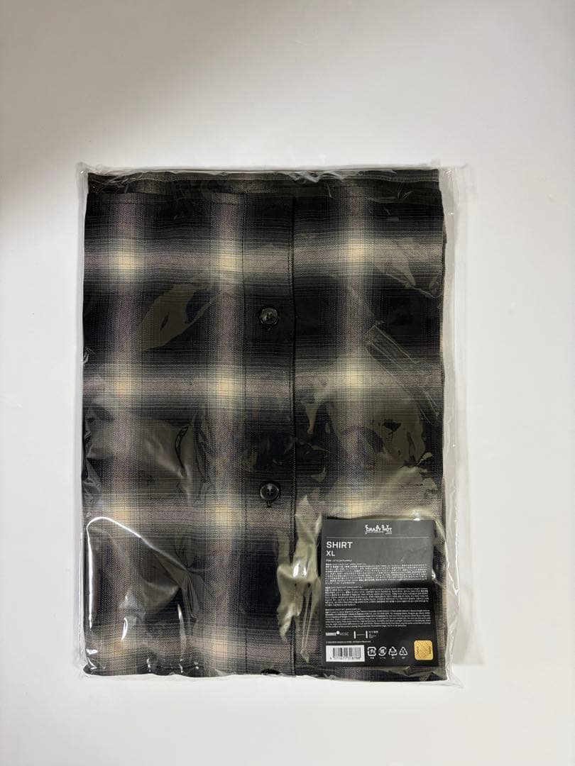 LE SSERAFIM チェック柄シャツ XL フォトカード付き