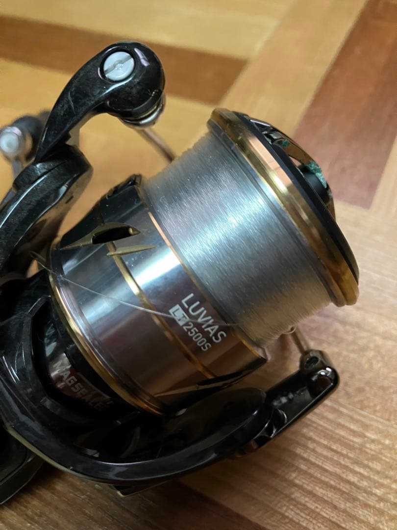 LUVIAS FCLT2500S XHスピニングリール
