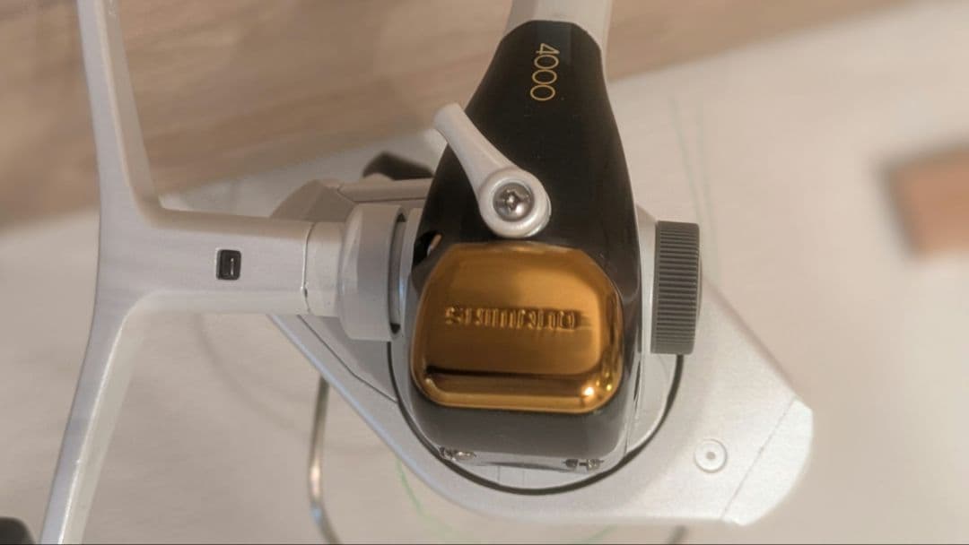 ♥極美品♥SHIMANO シマノ バイオマスターXT 4000 スピニングリール