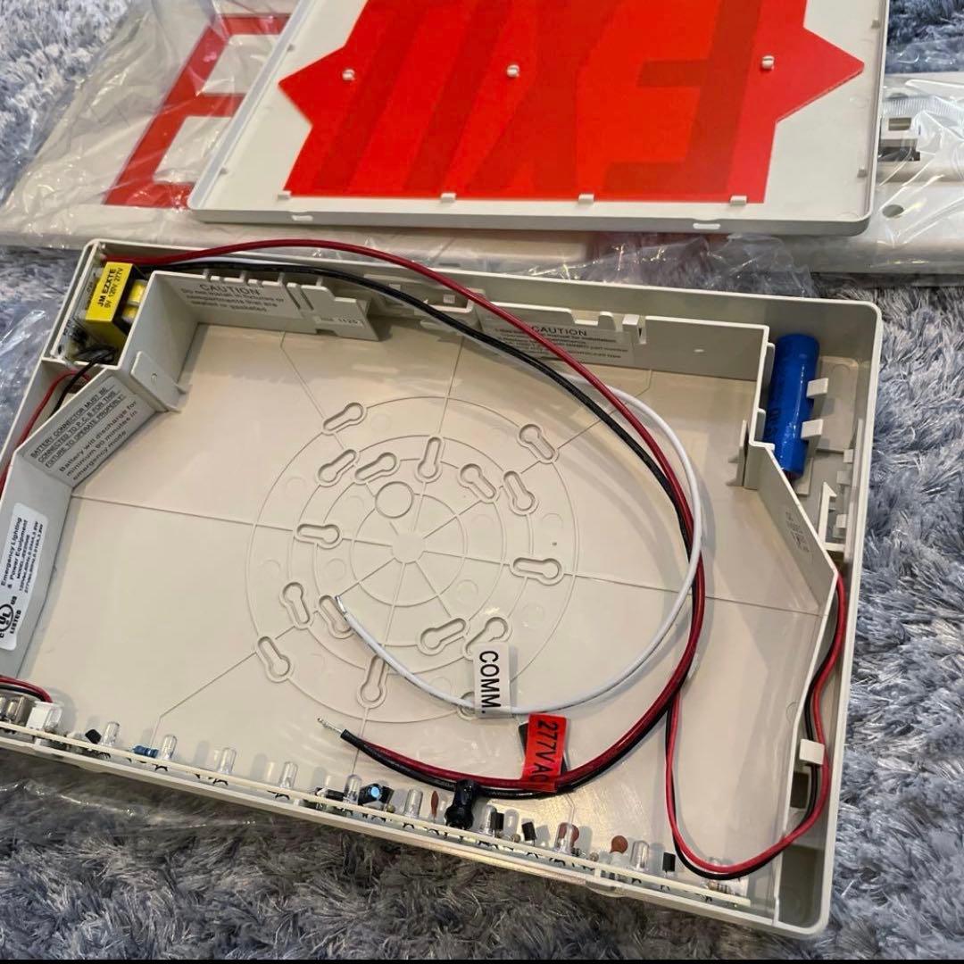 EXIT　LED　WH/RED　USA　非常口　アメリカン