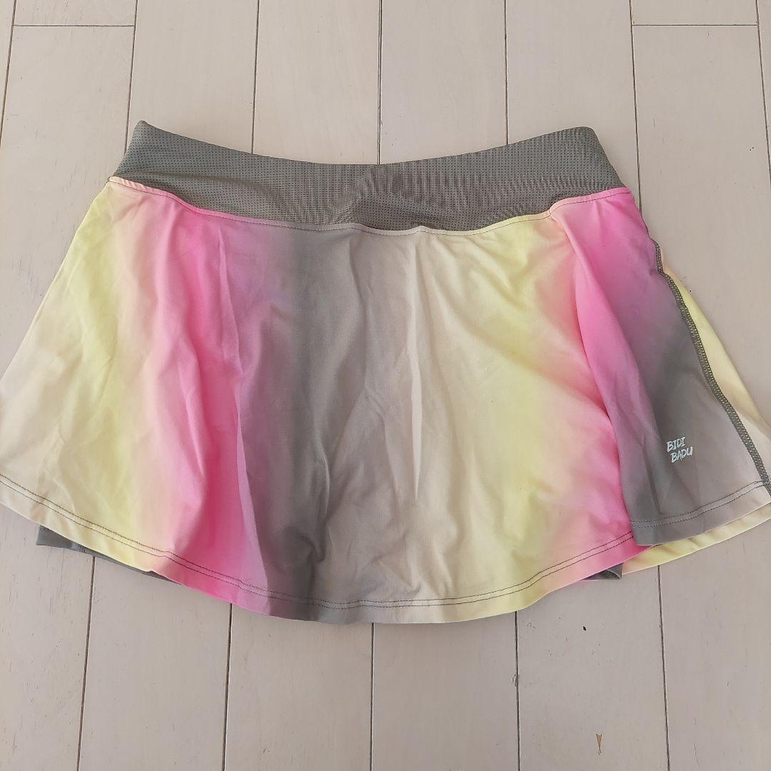 【ほぼ新品】BIDI BADU グラデーション テニススカートM.サイズ
