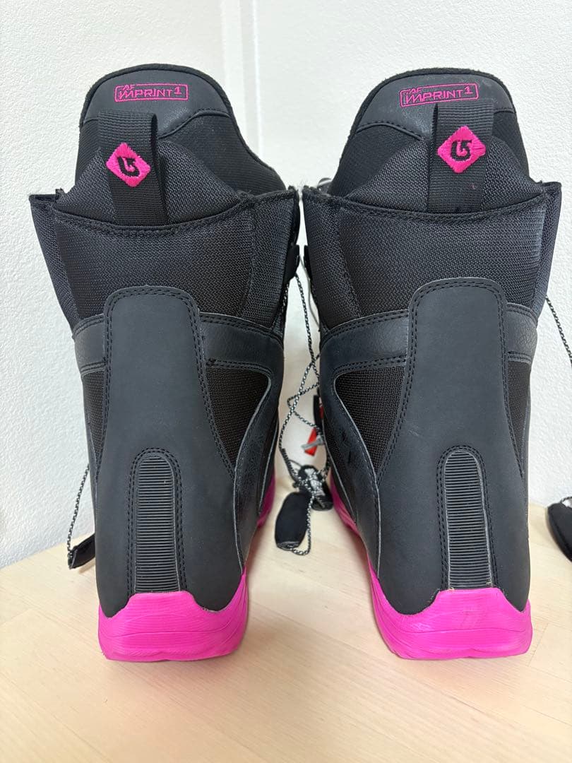 ♪BURTON MINT-ASIAN FIT スノーボードブーツ 24cm♪
