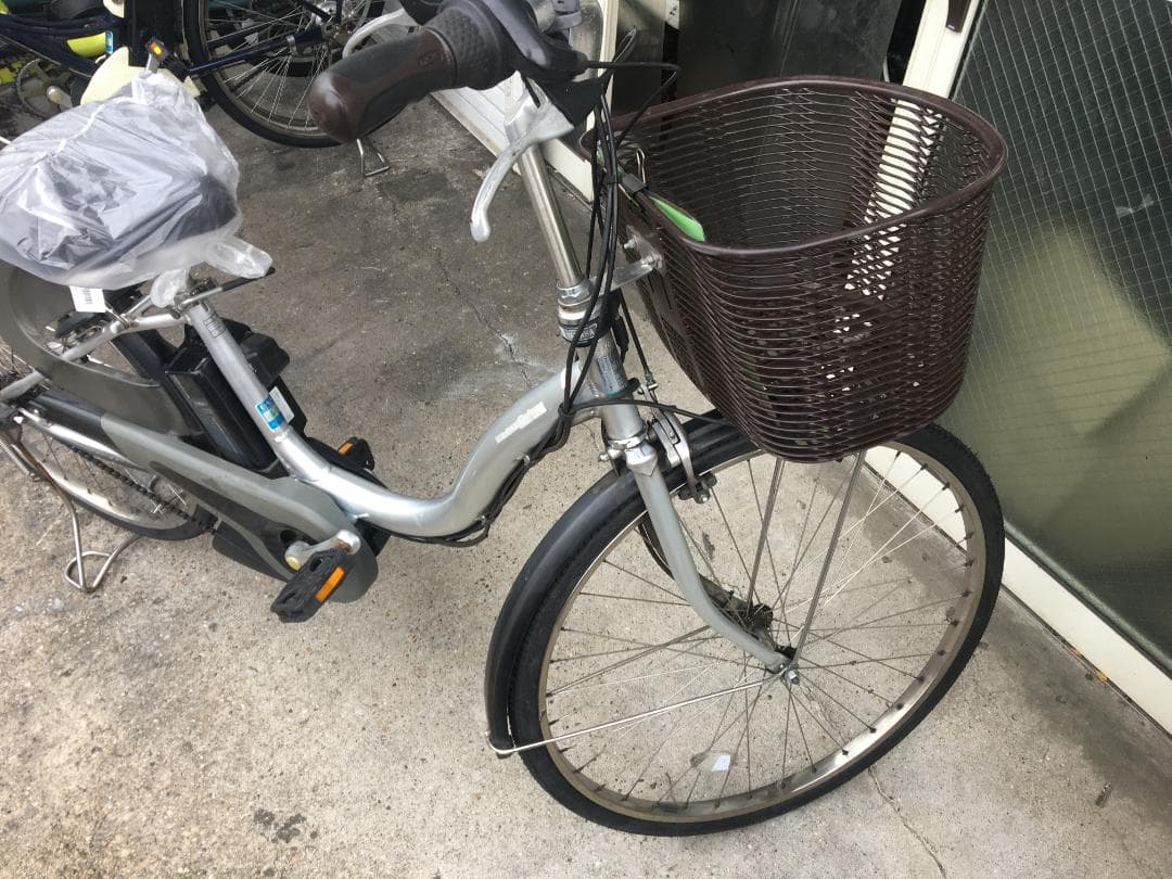 地域限定送料無料　パス　ナチュラ　12,3AH　シルバー　神戸市　電動自転車