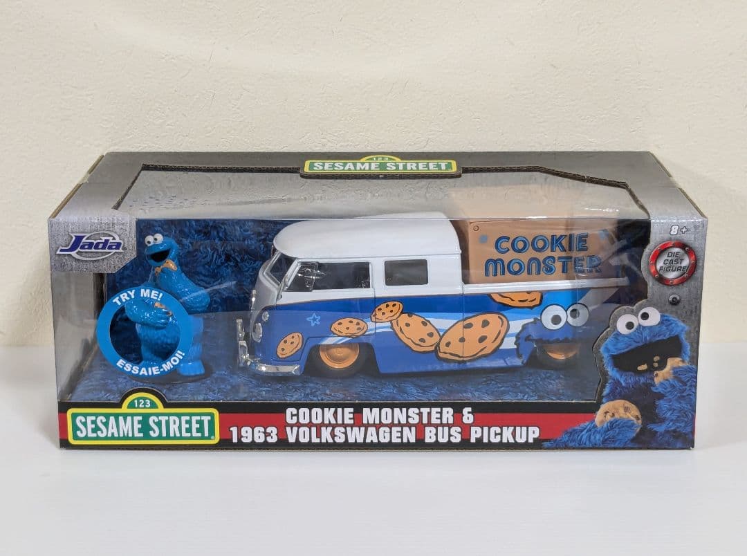 JADA TOYS　セサミストリート　クッキーモンスター　ワーゲンバス　ミニカー