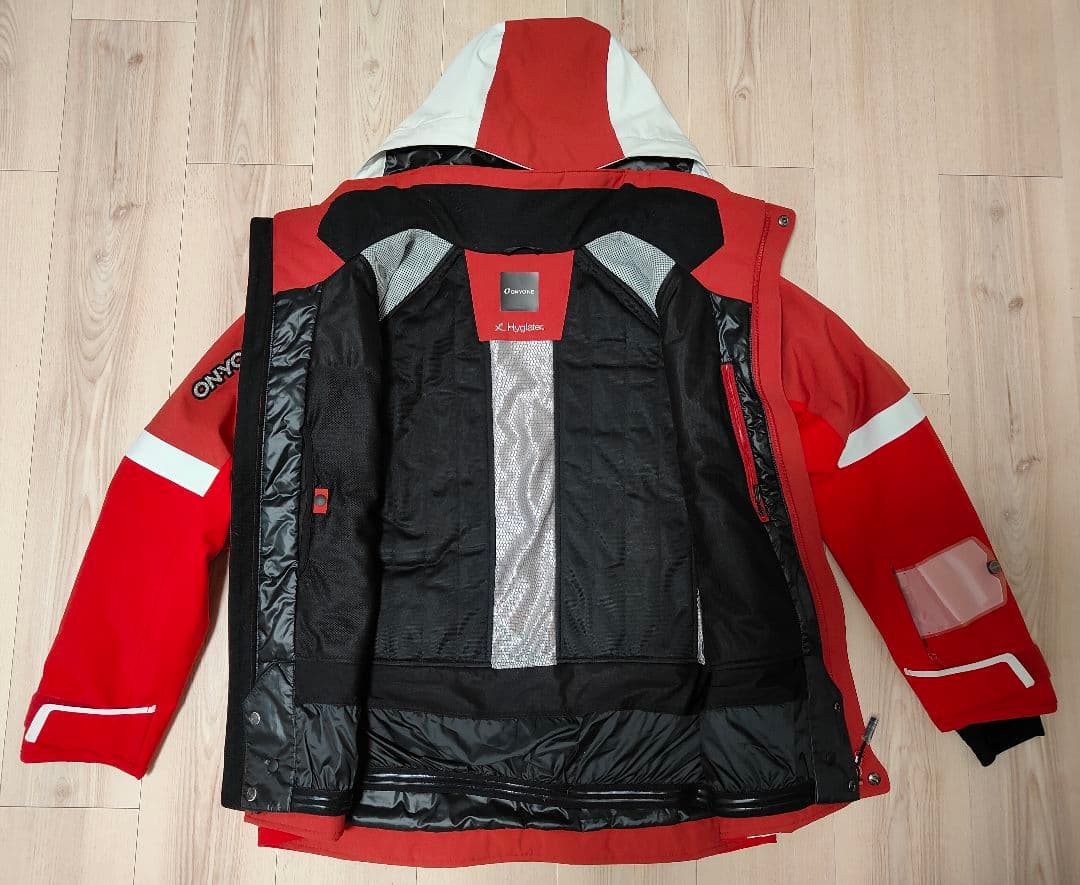 【美品】ONONE スキーウェア上下セット