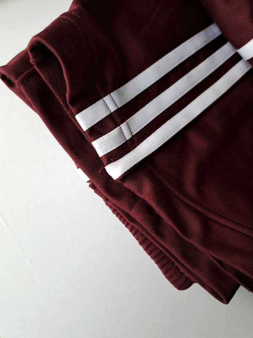 アディダス　adidas トラックパンツ　サイズM　ボルドー　裏起毛