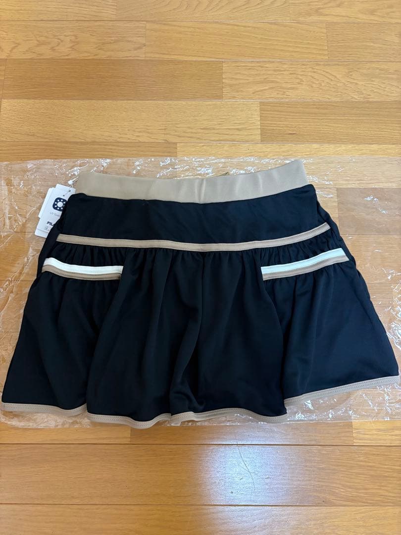 新品　FILA テニスウェア トップスのみ