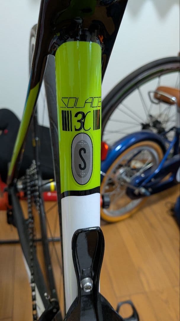 値引きしました。 【直接取り引き限定】スコット　カーボン ロードバイク