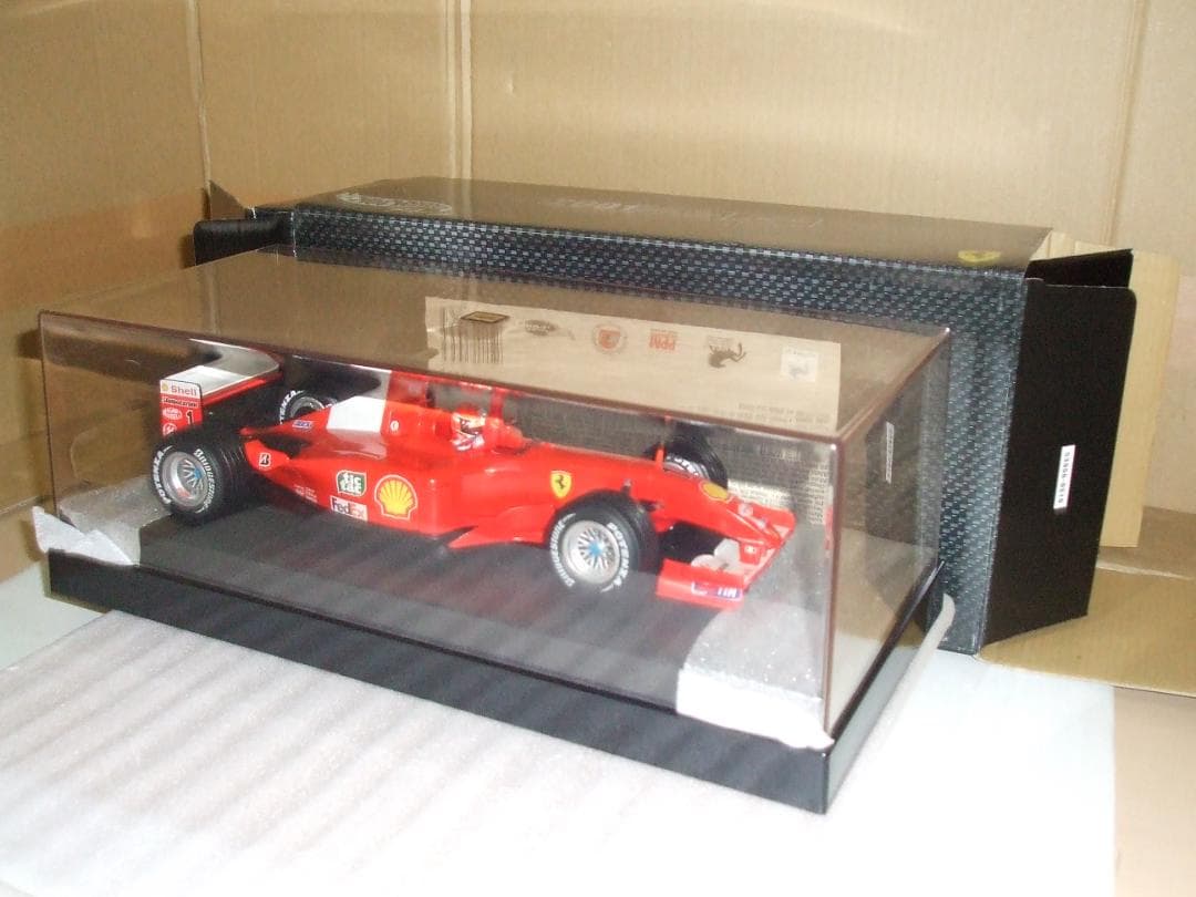 フェラーリ　Ｆ２００１　シューマッハ　＃１　ワールドチャンピオン　マテル