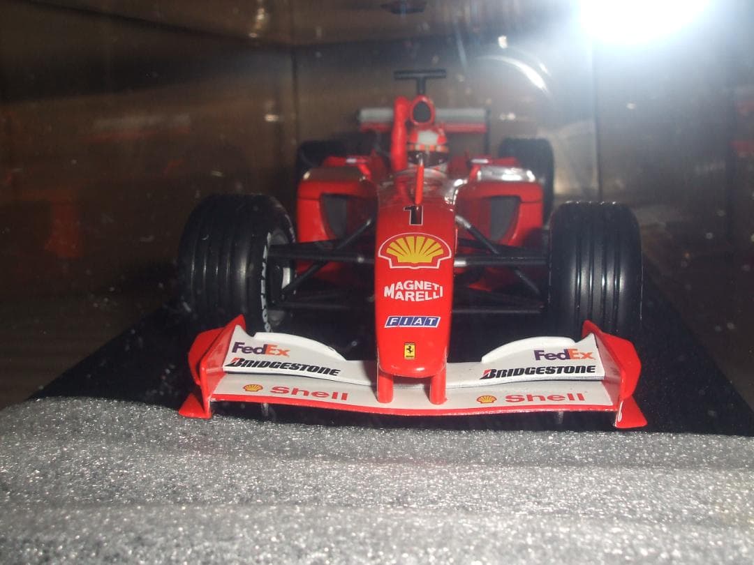 フェラーリ　Ｆ２００１　シューマッハ　＃１　ワールドチャンピオン　マテル