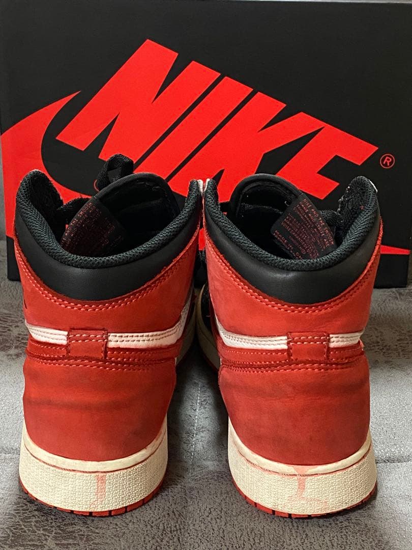 Nike Air Jordan 1 赤黒白 シューズ