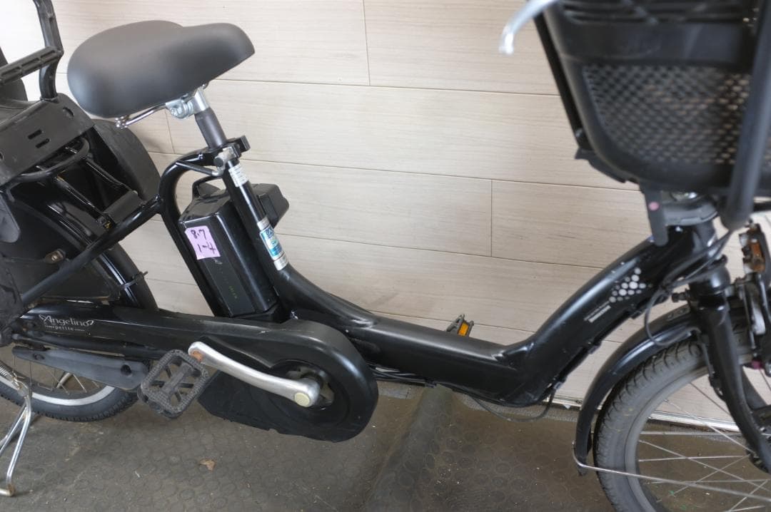 電動自転車ブリヂスト　アンジェリーノ20インチ3段8.7Ah（4点灯）充電器あり