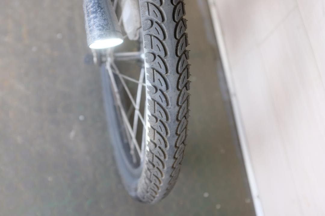 電動自転車ブリヂスト　アンジェリーノ20インチ3段8.7Ah（4点灯）充電器あり