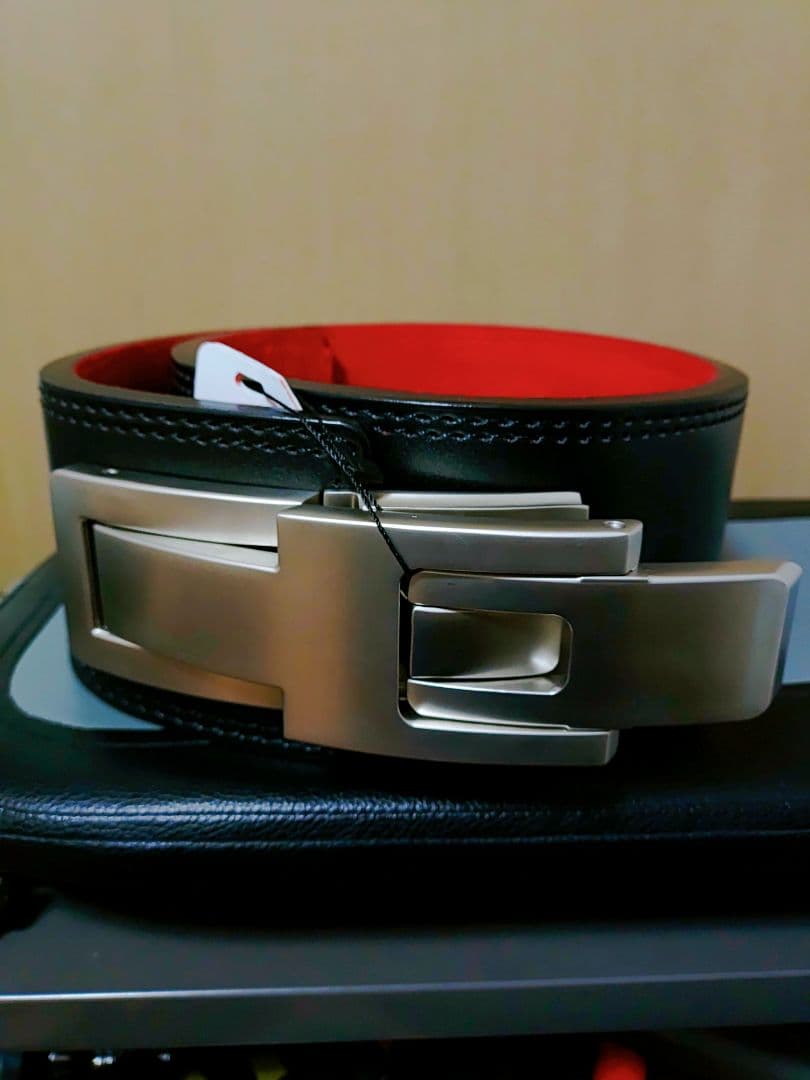 新品未使用　レバーアクションベルト　Ｓサイズ